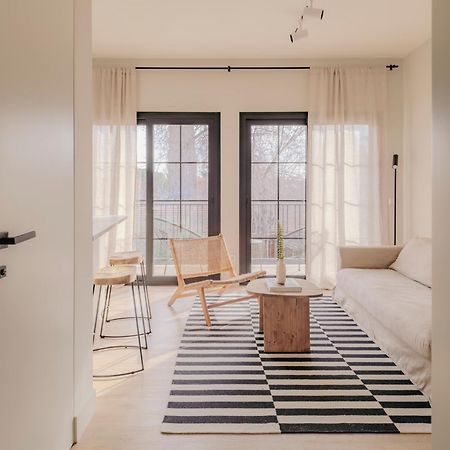 Casa Humera Apartamentos De Diseno En Pozuelo โปซูเอโล เด อาลาร์กอน ภายนอก รูปภาพ