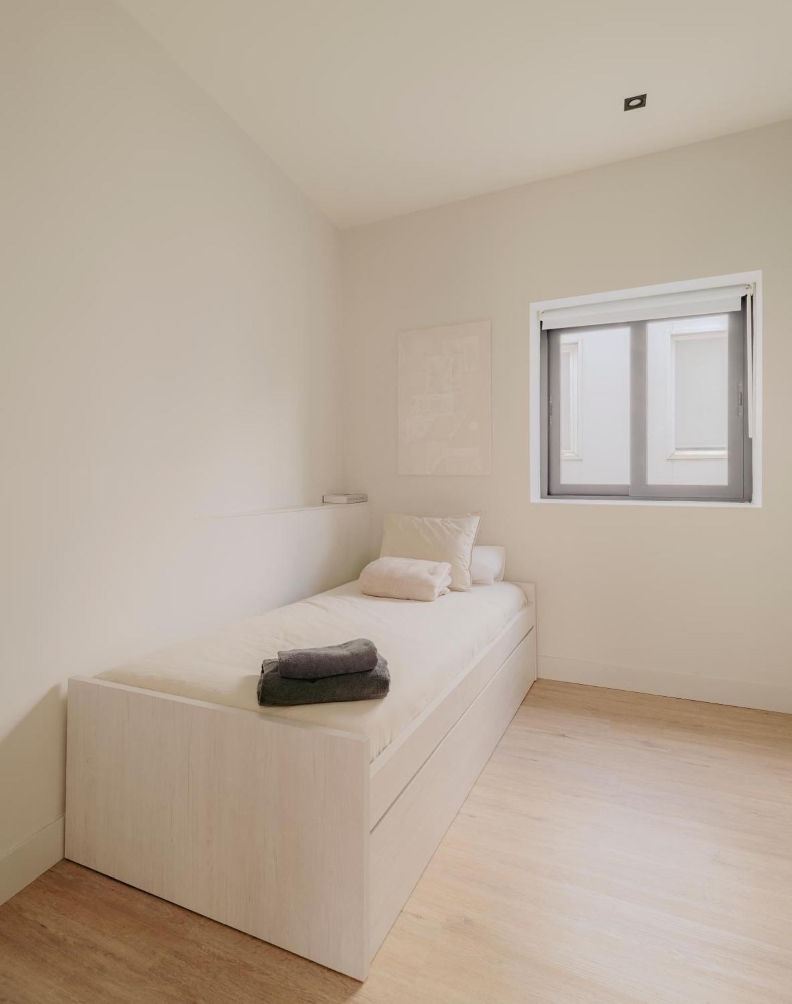 Casa Humera Apartamentos De Diseno En Pozuelo โปซูเอโล เด อาลาร์กอน ภายนอก รูปภาพ