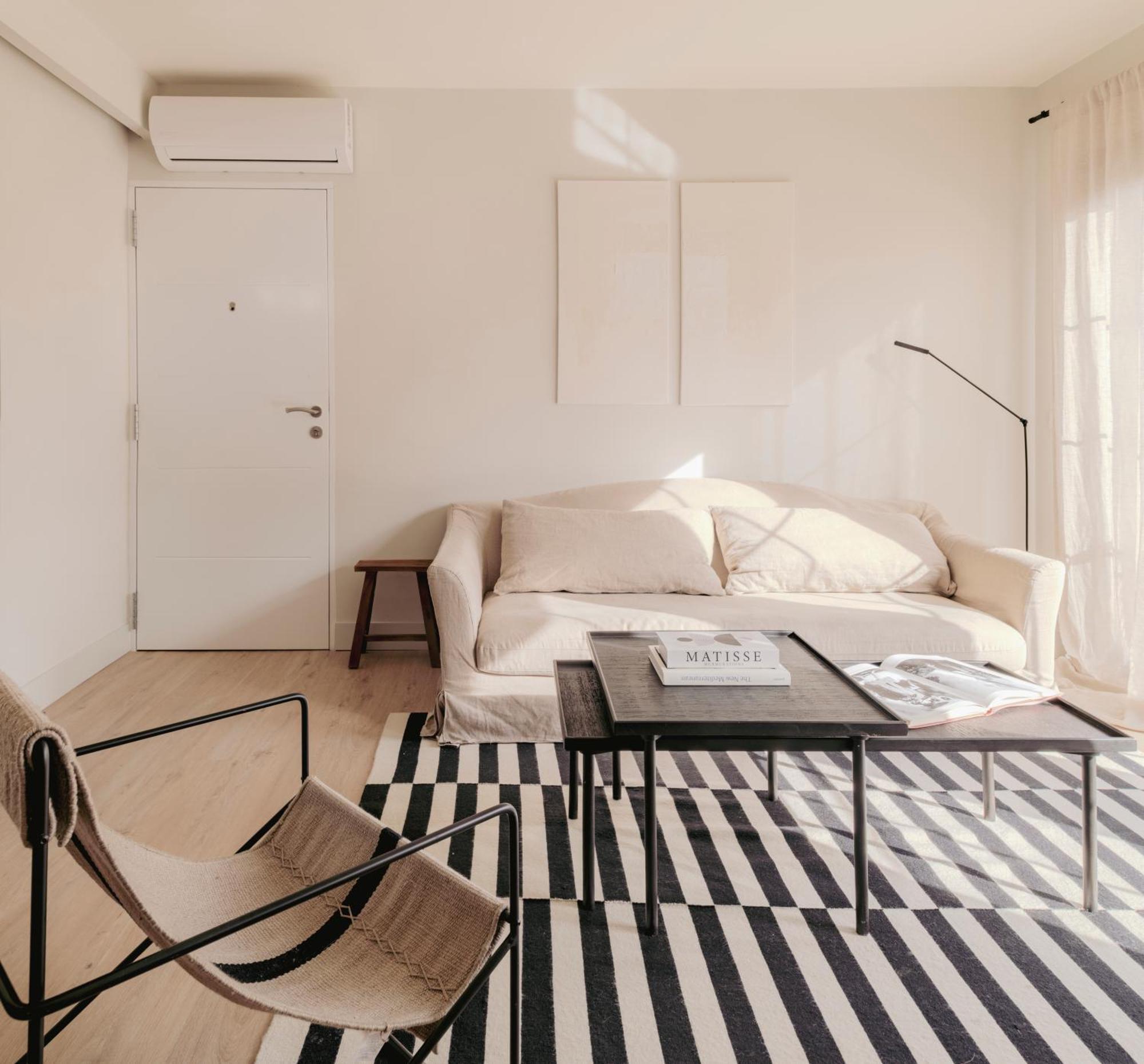 Casa Humera Apartamentos De Diseno En Pozuelo โปซูเอโล เด อาลาร์กอน ภายนอก รูปภาพ