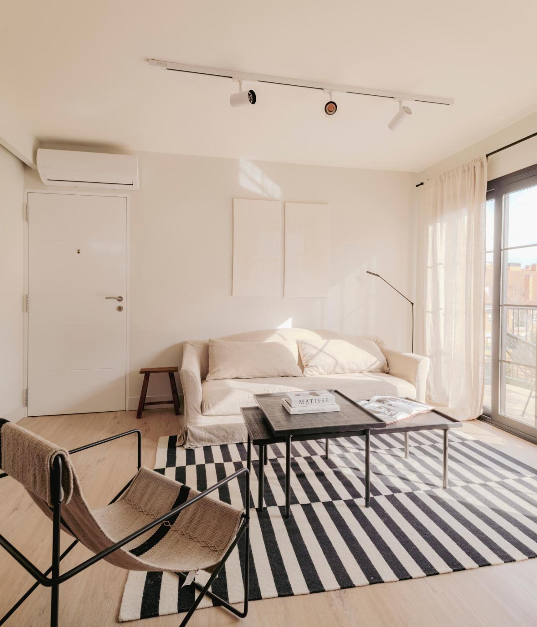 Casa Humera Apartamentos De Diseno En Pozuelo โปซูเอโล เด อาลาร์กอน ภายนอก รูปภาพ